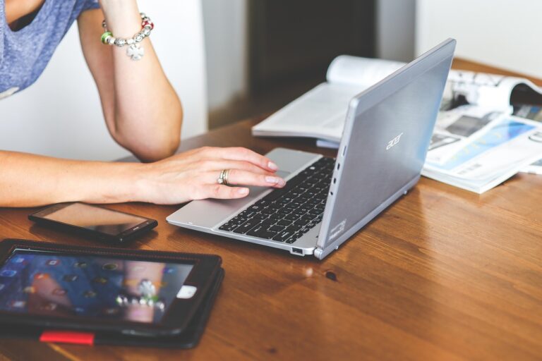 Lee más sobre el artículo CURSO VIRTUAL: «INTRODUCCIÓN A LAS NUEVAS TECNOLOGÍAS AL SERVICIO DE LA GESTIÓN» (GRUPO 2)