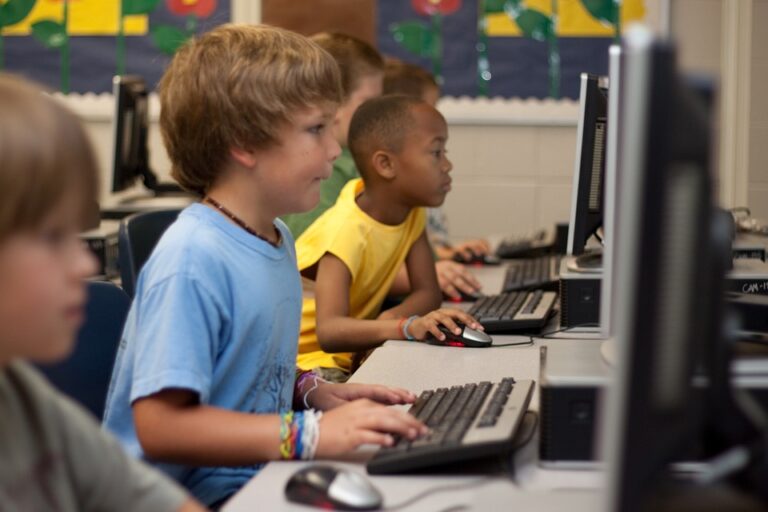 Lee más sobre el artículo “REFORMA EDUCATIVA. ASPECTOS PARA SU IMPLEMENTACIÓN EN LOS CENTROS EDUCATIVOS” (GRUPO 2)