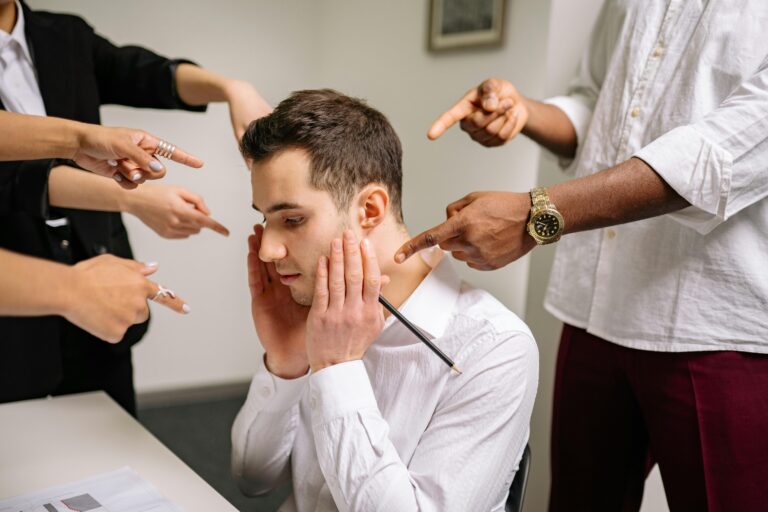 Lee más sobre el artículo CURSO DE FORMACIÓN: HERRAMIENTAS PARA LA PREVENCIÓN Y ACCIONES ANTE EL ACOSO LABORAL Y SEXUAL EN EL ÁMBITO LABORAL (GRUPO 2)
